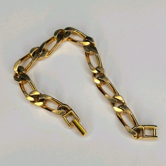 Monet Vintage Necklace & Bracelet Set - Picture 5 of 5